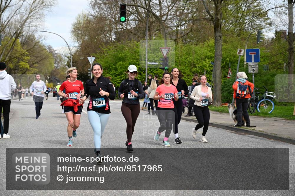 12.04.2026 - 45. Internationalen Wilhelmsburger Insellauf J. Mangold http://msf.ph/oto/9517965 12.04.2026 13:22:14 Ziel 5205, 4809, 2002, 2332, 2116, 3581, 3235, 3915, 5080, 4348, 5085, 3603, 3602, 5092, 2246, 5192, 5171, 3162, 4443, 4442, 3746, 5290, 5290, 3057, 3667, 5304, 4210, 4014, 2158, 2158, 5314 meine-sportfotos.de