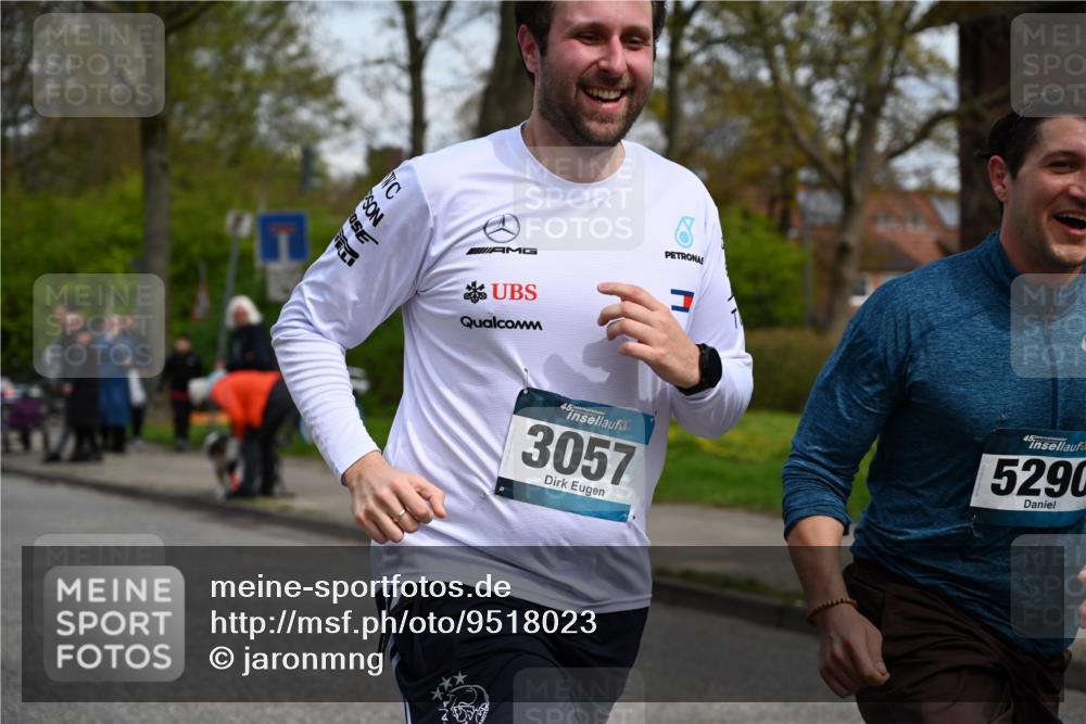 12.04.2026 - 45. Internationalen Wilhelmsburger Insellauf J. Mangold http://msf.ph/oto/9518023 12.04.2026 13:22:20 Ziel 2332, 2116, 3581, 3235, 3915, 5080, 4348, 5085, 3603, 3602, 5092, 2246, 5192, 5171, 3162, 4443, 4442, 3746, 5290, 3057, 3667, 5304, 4210, 4014, 2158, 5314, 4557, 2153, 5262 meine-sportfotos.de