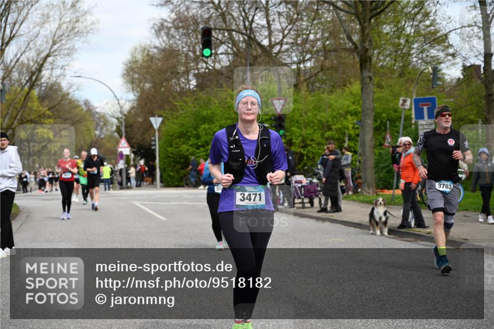 12.04.2026 - 45. Internationalen Wilhelmsburger Insellauf J. Mangold http://msf.ph/oto/9518182 12.04.2026 13:23:04 Ziel 4557, 2153, 5262, 4593, 4708, 3774, 4358, 5223, 3336, 3336, 3783, 3498, 3478, 4176, 5505, 3471, 3814, 2716, 3730, 3353, 2766 meine-sportfotos.de
