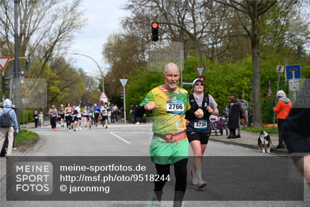 12.04.2026 - 45. Internationalen Wilhelmsburger Insellauf J. Mangold http://msf.ph/oto/9518244 12.04.2026 13:23:14 Ziel 4708, 3774, 4358, 5223, 3336, 3783, 3498, 3478, 4176, 5505, 3471, 3814, 2716, 3730, 3353, 2766, 5622, 3739, 5209, 5212, 2802 meine-sportfotos.de