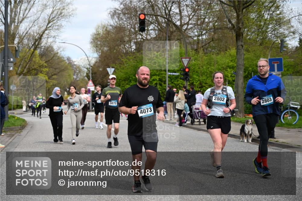 12.04.2026 - 45. Internationalen Wilhelmsburger Insellauf J. Mangold http://msf.ph/oto/9518316 12.04.2026 13:23:30 Ziel 3783, 3498, 3478, 4176, 5505, 3471, 3814, 2716, 3730, 3353, 2766, 5622, 3739, 5209, 5212, 2802, 2803, 3258, 3259, 4073, 3258, 3259, 4073, 4292, 4517, 3872, 5017, 3871, 5632 meine-sportfotos.de