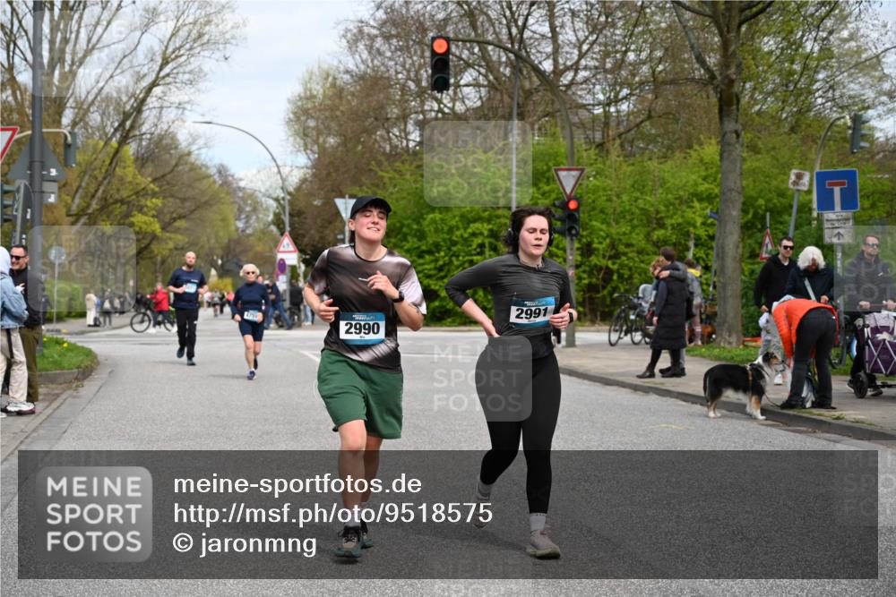 12.04.2026 - 45. Internationalen Wilhelmsburger Insellauf J. Mangold http://msf.ph/oto/9518575 12.04.2026 13:24:22 Ziel 5356, 5355, 4567, 2145, 3936, 4908, 4016, 4908, 4016, 2111, 2112, 2290, 4812, 2990, 2991, 2012, 5021, 4751, 2558, 2557 meine-sportfotos.de
