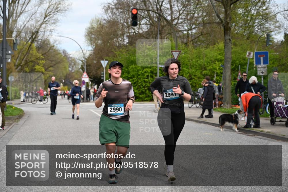 12.04.2026 - 45. Internationalen Wilhelmsburger Insellauf J. Mangold http://msf.ph/oto/9518578 12.04.2026 13:24:22 Ziel 5356, 5355, 4567, 2145, 3936, 4908, 4016, 4908, 4016, 2111, 2112, 2290, 4812, 2990, 2991, 2012, 5021, 4751, 2558, 2557 meine-sportfotos.de