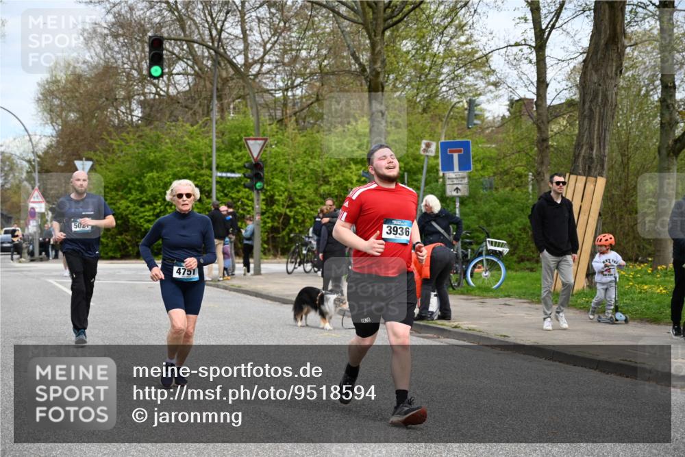 12.04.2026 - 45. Internationalen Wilhelmsburger Insellauf J. Mangold http://msf.ph/oto/9518594 12.04.2026 13:24:28 Ziel 4567, 2145, 3936, 4908, 4016, 2111, 2112, 2290, 4812, 2990, 2991, 2990, 2991, 2012, 5021, 5021, 4751, 2558, 2557 meine-sportfotos.de