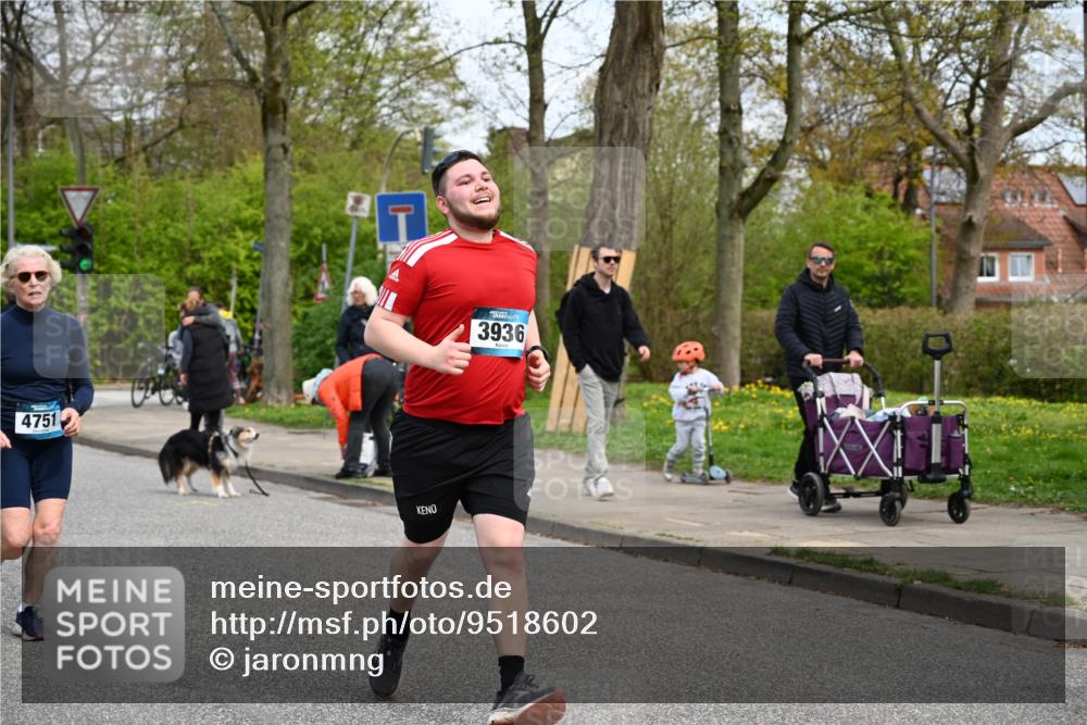 12.04.2026 - 45. Internationalen Wilhelmsburger Insellauf J. Mangold http://msf.ph/oto/9518602 12.04.2026 13:24:28 Ziel 4567, 2145, 3936, 4908, 4016, 2111, 2112, 2290, 4812, 2990, 2991, 2990, 2991, 2012, 5021, 5021, 4751, 2558, 2557 meine-sportfotos.de