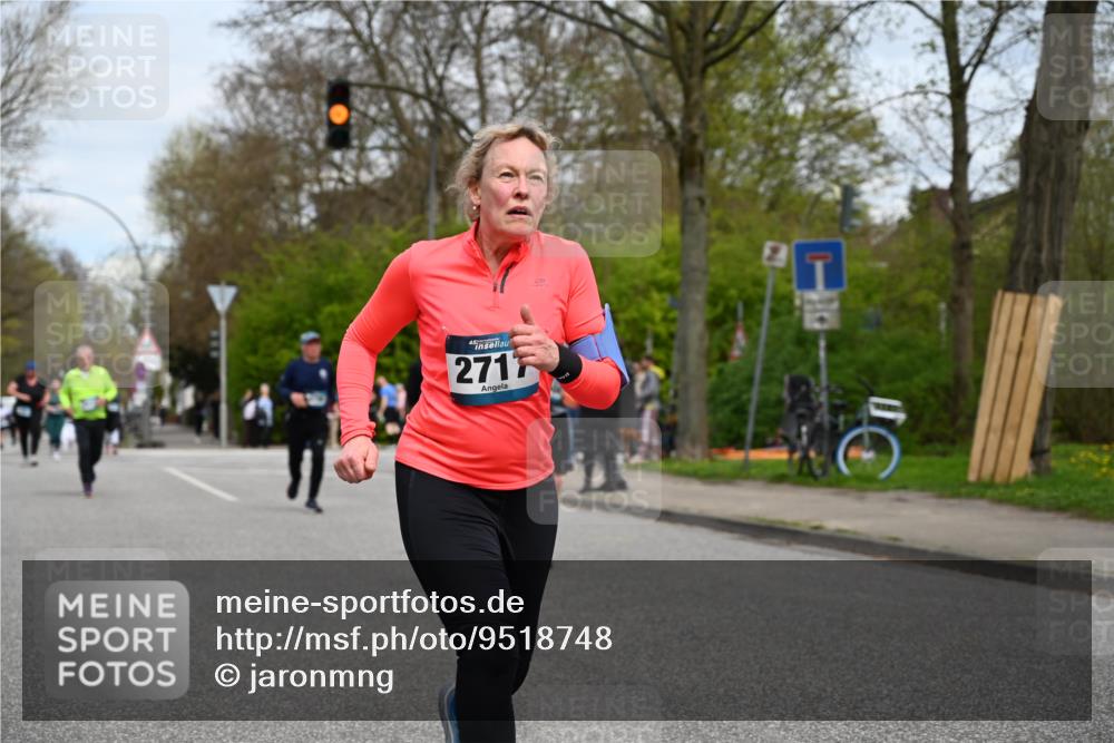 12.04.2026 - 45. Internationalen Wilhelmsburger Insellauf J. Mangold http://msf.ph/oto/9518748 12.04.2026 13:25:23 Ziel 2848, 2258, 2257, 2718, 5152, 5757, 3649, 4604, 4790, 2717, 4431, 3023, 3024, 2881 meine-sportfotos.de