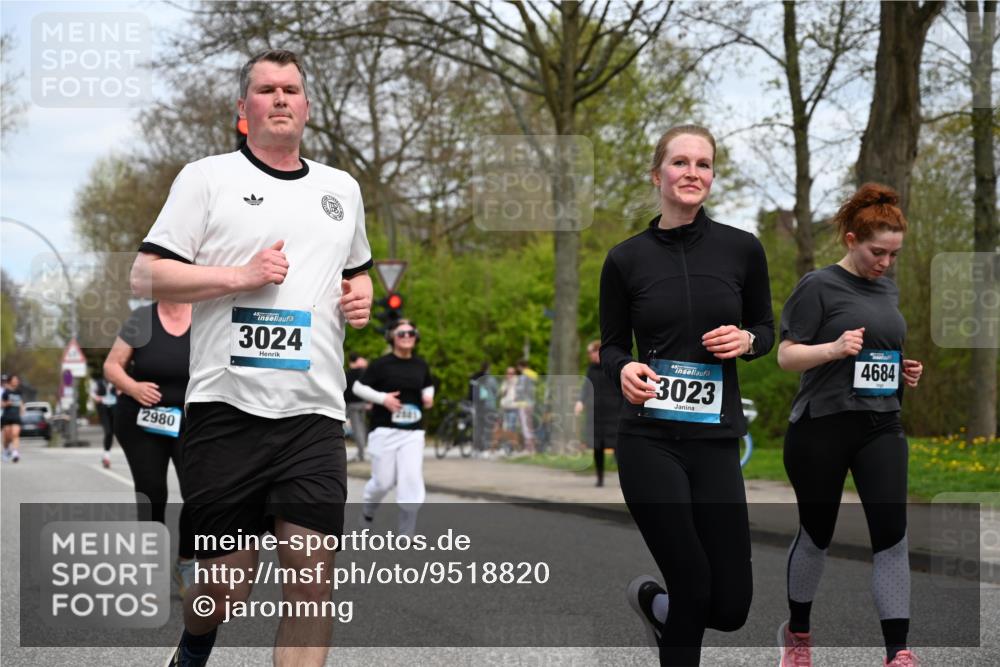 12.04.2026 - 45. Internationalen Wilhelmsburger Insellauf J. Mangold http://msf.ph/oto/9518820 12.04.2026 13:25:40 Ziel 5152, 5757, 3649, 4604, 4790, 2717, 4431, 3023, 3024, 2881, 4064, 4684, 2298, 4839, 4840, 4774, 4881 meine-sportfotos.de