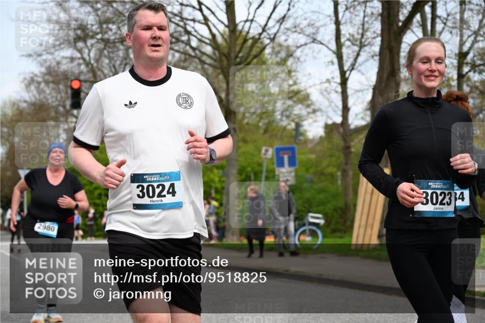 12.04.2026 - 45. Internationalen Wilhelmsburger Insellauf J. Mangold http://msf.ph/oto/9518825 12.04.2026 13:25:40 Ziel 5152, 5757, 3649, 4604, 4790, 2717, 4431, 3023, 3024, 2881, 4064, 4684, 2298, 4839, 4840, 4774, 4881 meine-sportfotos.de
