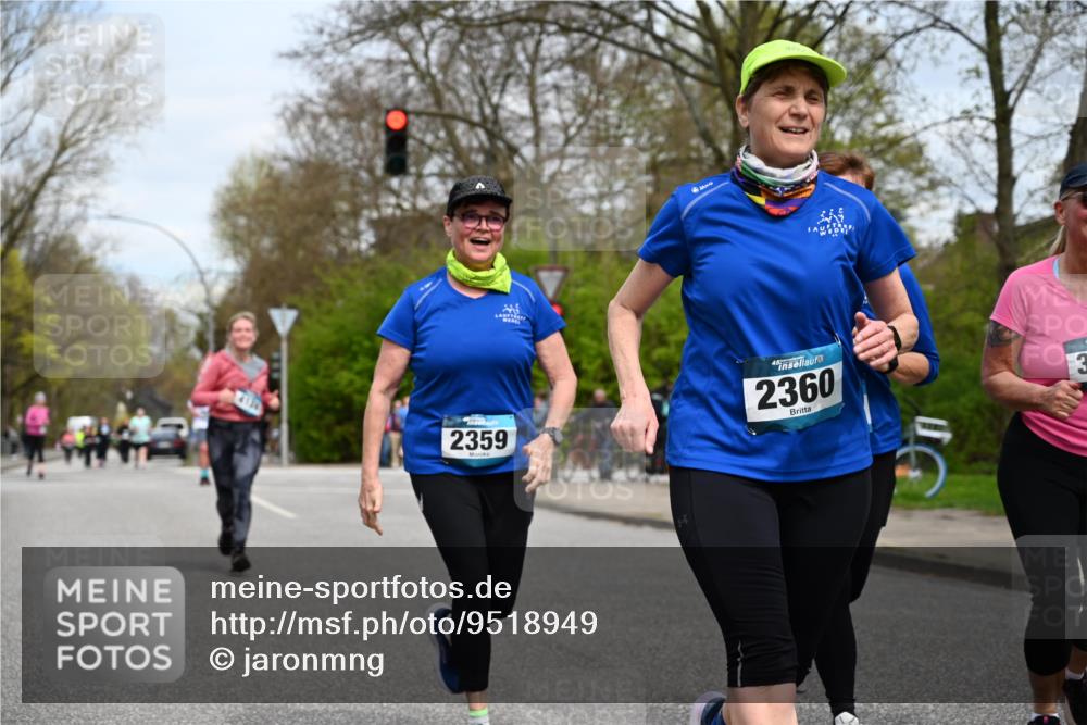 12.04.2026 - 45. Internationalen Wilhelmsburger Insellauf J. Mangold http://msf.ph/oto/9518949 12.04.2026 13:26:13 Ziel 4064, 4684, 2298, 4839, 4840, 4774, 4881, 4049, 4411, 5206, 2360, 5245, 2933, 2359, 4124, 2980, 3640 meine-sportfotos.de