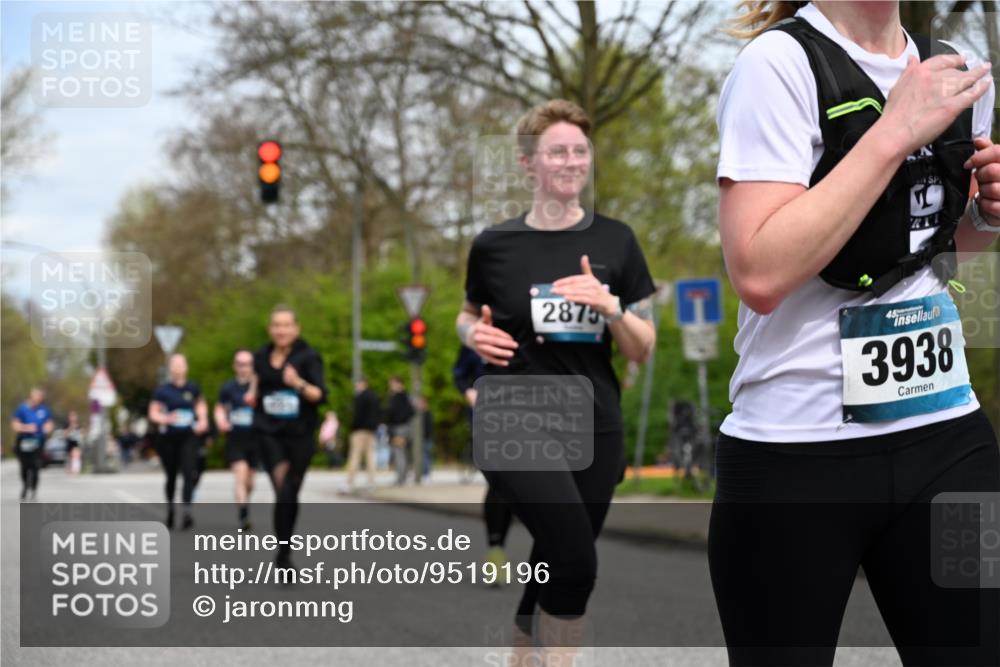 12.04.2026 - 45. Internationalen Wilhelmsburger Insellauf J. Mangold http://msf.ph/oto/9519196 12.04.2026 13:27:26 Ziel 3960, 3955, 4900, 2944, 2945, 5222, 3215, 2756, 2180, 3132, 2875, 3938, 3937, 4222, 4221, 4575, 4574 meine-sportfotos.de
