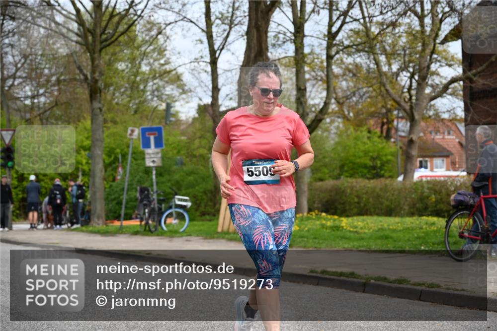12.04.2026 - 45. Internationalen Wilhelmsburger Insellauf J. Mangold http://msf.ph/oto/9519273 12.04.2026 13:28:18 Ziel 5695, 3800, 2630, 5520, 5509, 5509, 4316, 3564, 3483, 4471 meine-sportfotos.de