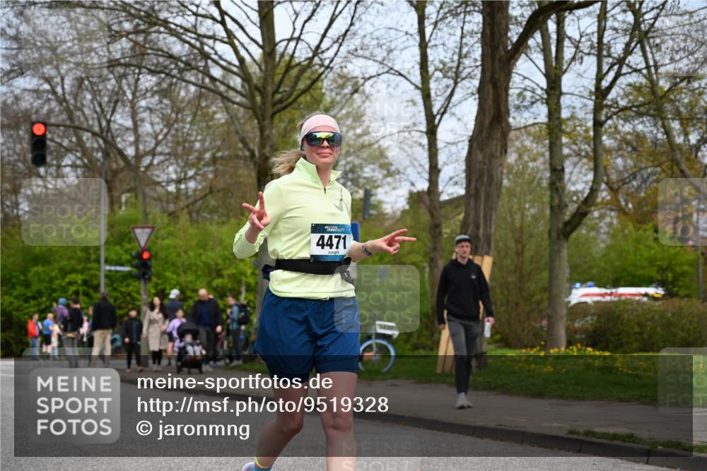 12.04.2026 - 45. Internationalen Wilhelmsburger Insellauf J. Mangold http://msf.ph/oto/9519328 12.04.2026 13:28:30 Ziel 3800, 2630, 5520, 5509, 5509, 4316, 3564, 3483, 4471, 4303, 4302, 4304 meine-sportfotos.de