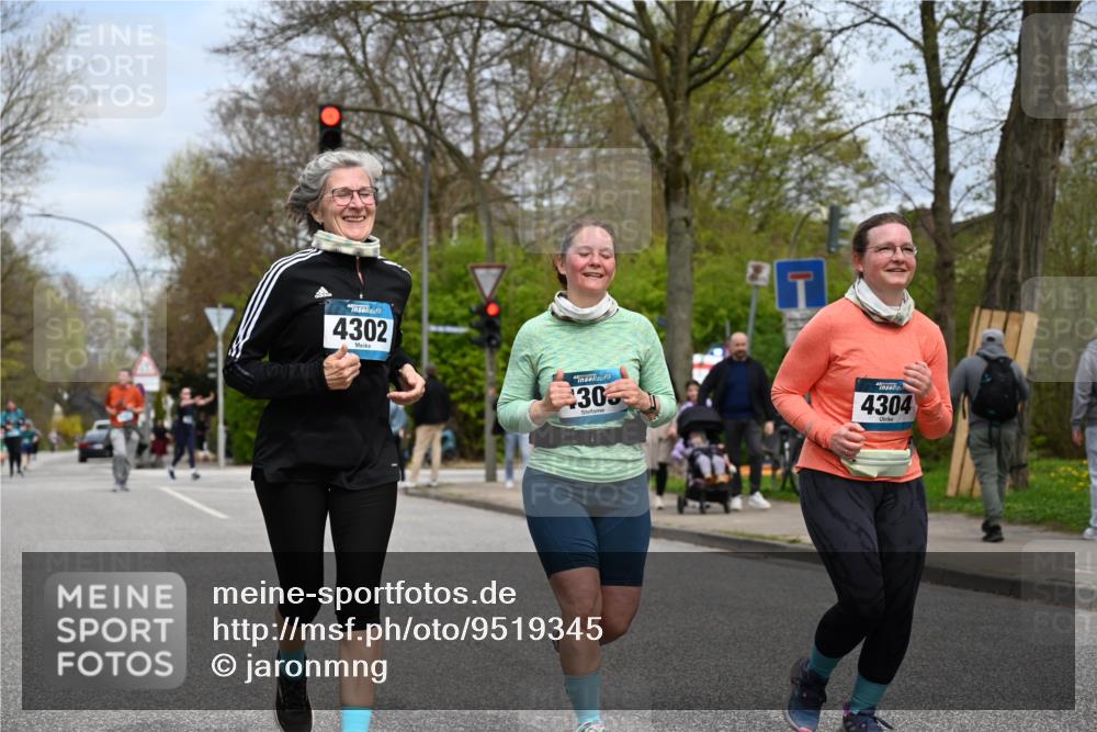 12.04.2026 - 45. Internationalen Wilhelmsburger Insellauf J. Mangold http://msf.ph/oto/9519345 12.04.2026 13:28:37 Ziel 2630, 5520, 5509, 4316, 3564, 3483, 3483, 4471, 4303, 4302, 4304, 4451 meine-sportfotos.de