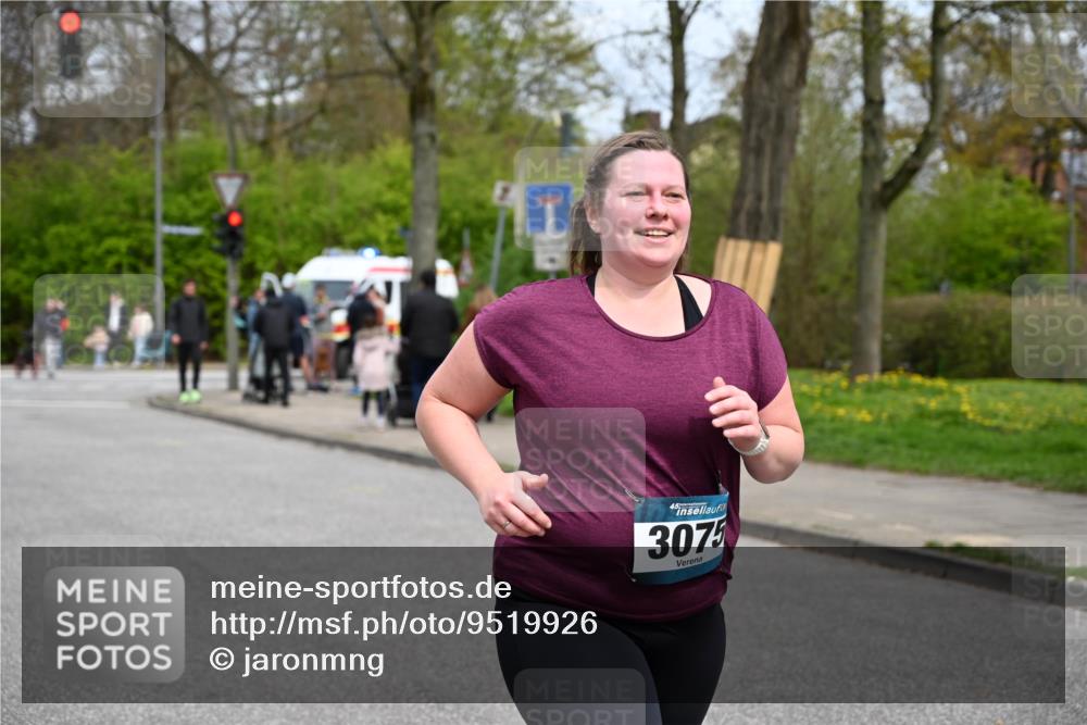 12.04.2026 - 45. Internationalen Wilhelmsburger Insellauf J. Mangold http://msf.ph/oto/9519926 12.04.2026 13:34:06 Ziel 3409, 3075 meine-sportfotos.de