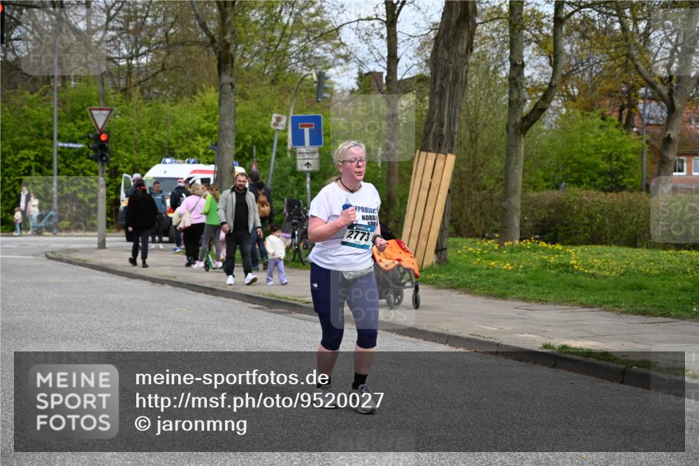 12.04.2026 - 45. Internationalen Wilhelmsburger Insellauf J. Mangold http://msf.ph/oto/9520027 12.04.2026 13:36:19 Ziel 5233, 3376, 2773 meine-sportfotos.de