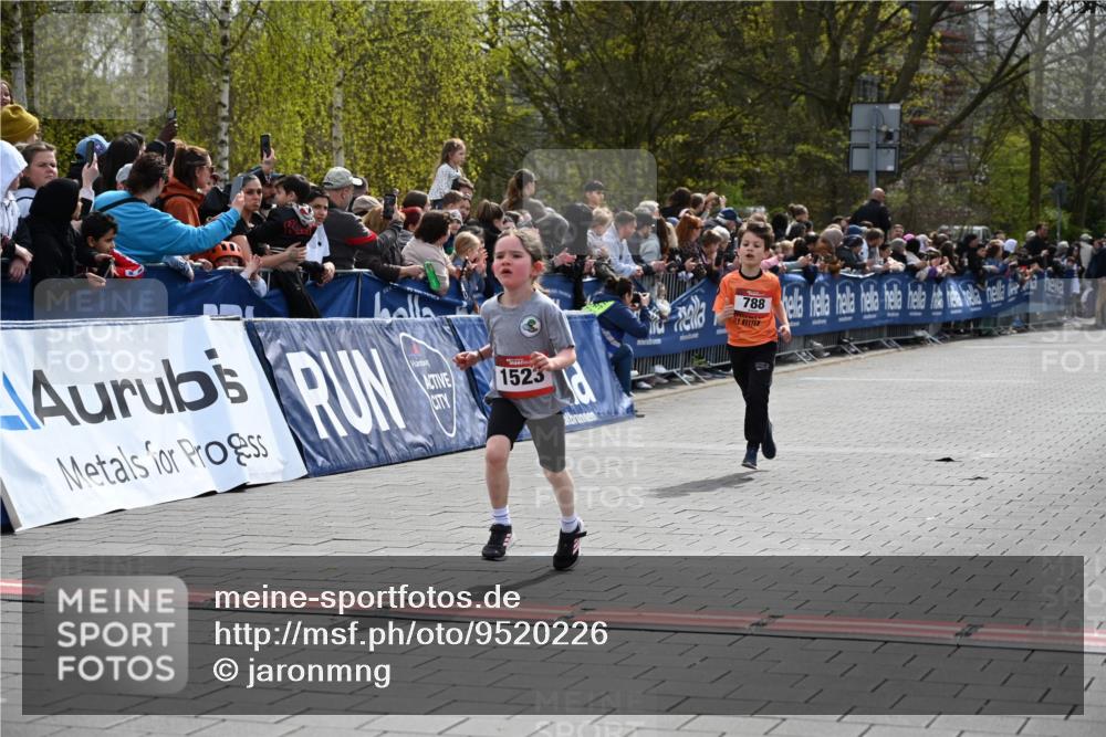 12.04.2026 - 45. Internationalen Wilhelmsburger Insellauf J. Mangold http://msf.ph/oto/9520226 12.04.2026 14:08:16 Ziel 1523, 788 meine-sportfotos.de