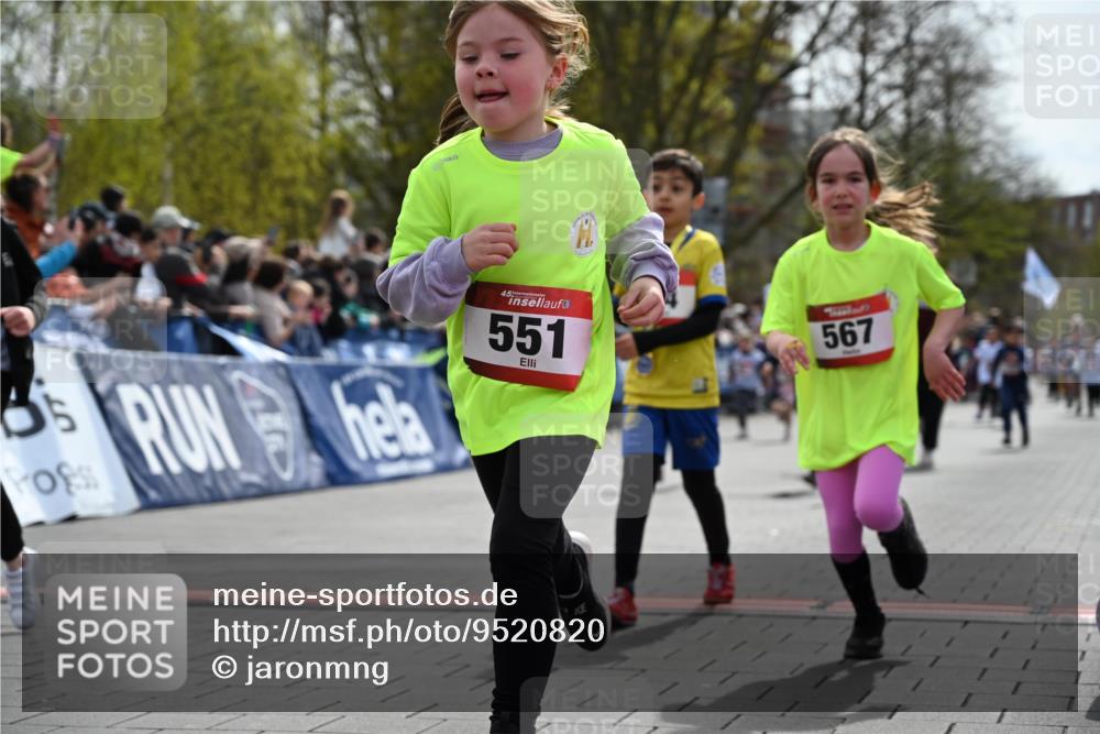 12.04.2026 - 45. Internationalen Wilhelmsburger Insellauf J. Mangold http://msf.ph/oto/9520820 12.04.2026 14:09:55 Ziel 7, 917, 284, 44, 200, 563, 53, 712, 1512, 1525, 551, 764, 567, 720, 719, 907, 158, 268 meine-sportfotos.de
