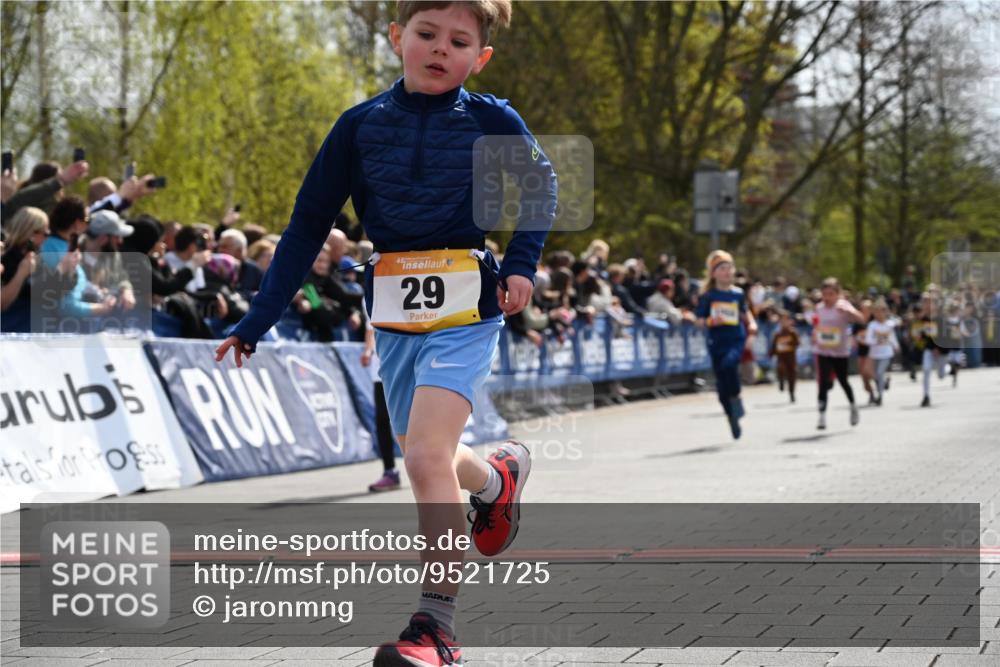 12.04.2026 - 45. Internationalen Wilhelmsburger Insellauf J. Mangold http://msf.ph/oto/9521725 12.04.2026 14:20:23 Ziel 1623, 844, 34, 949, 1607, 29, 948, 1058, 966, 998, 228, 298, 293 meine-sportfotos.de