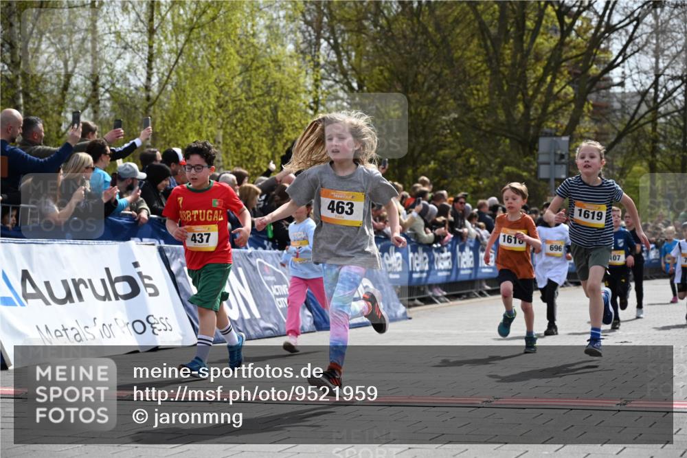 12.04.2026 - 45. Internationalen Wilhelmsburger Insellauf J. Mangold http://msf.ph/oto/9521959 12.04.2026 14:21:00 Ziel 760, 257, 463, 437, 1616, 692, 696, 107, 818, 732, 756, 1603 meine-sportfotos.de