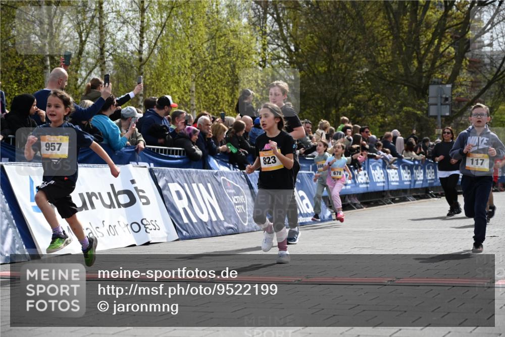 12.04.2026 - 45. Internationalen Wilhelmsburger Insellauf J. Mangold http://msf.ph/oto/9522199 12.04.2026 14:21:39 Ziel 1627, 951, 260, 957, 823, 117, 558, 267, 657, 698, 678, 279 meine-sportfotos.de