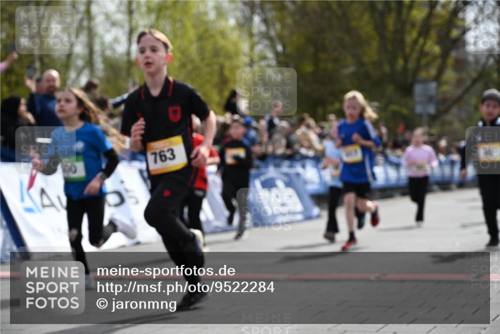 12.04.2026 - 45. Internationalen Wilhelmsburger Insellauf J. Mangold http://msf.ph/oto/9522284 12.04.2026 14:21:53 Ziel 1622, 317, 283, 134, 316, 792, 763, 255, 65, 1617, 969, 799, 974, 482, 236, 810, 488 meine-sportfotos.de