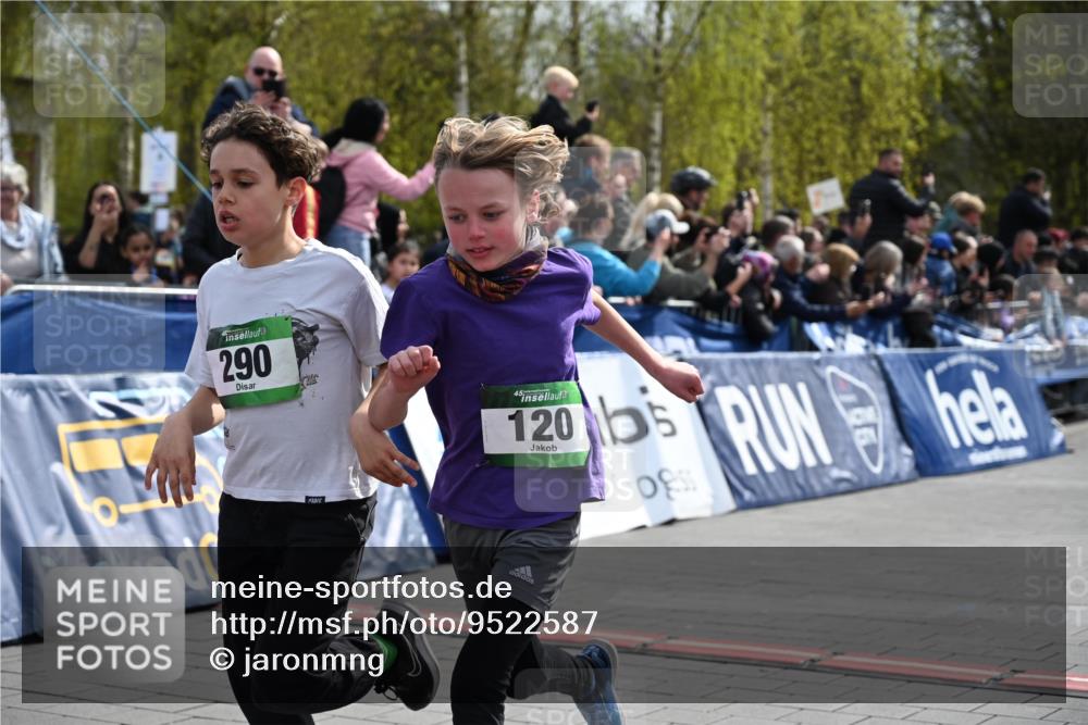 12.04.2026 - 45. Internationalen Wilhelmsburger Insellauf J. Mangold http://msf.ph/oto/9522587 12.04.2026 14:34:03 Ziel 669, 290, 120, 1065, 89, 5 meine-sportfotos.de