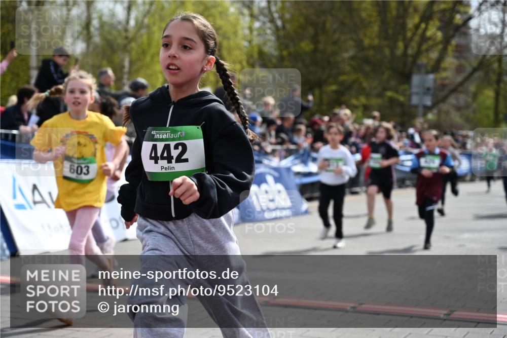 12.04.2026 - 45. Internationalen Wilhelmsburger Insellauf J. Mangold http://msf.ph/oto/9523104 12.04.2026 14:35:40 Ziel 514, 594, 680, 851, 515, 432, 513, 442, 603, 364, 425, 813, 674, 1724, 118, 322, 525 meine-sportfotos.de