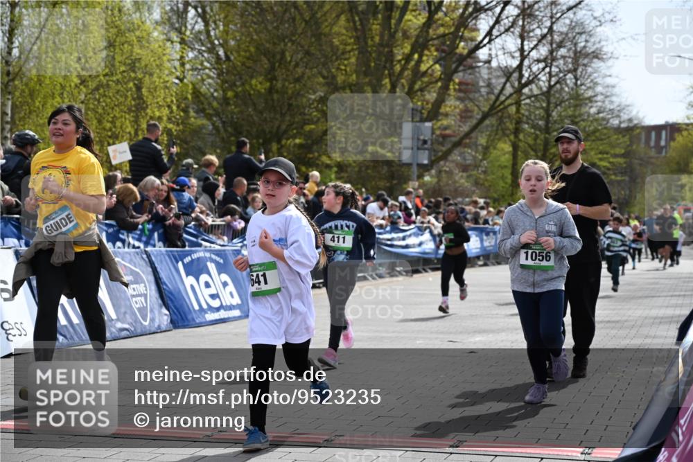 12.04.2026 - 45. Internationalen Wilhelmsburger Insellauf J. Mangold http://msf.ph/oto/9523235 12.04.2026 14:36:03 Ziel 344, 90, 1732, 847, 641, 1056, 411, 93, 148 meine-sportfotos.de