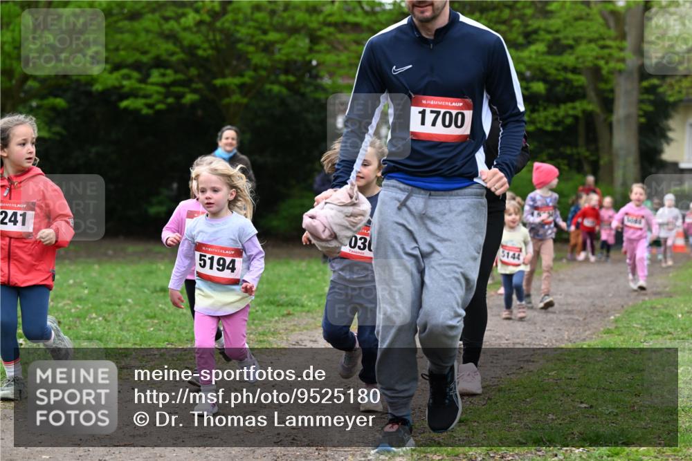 19.04.2026 - Hammer Lauf Dr. Thomas Lammeyer http://msf.ph/oto/9525180 19.04.2026 09:01:20 Laufen 241, 5194, 1700, 144 meine-sportfotos.de