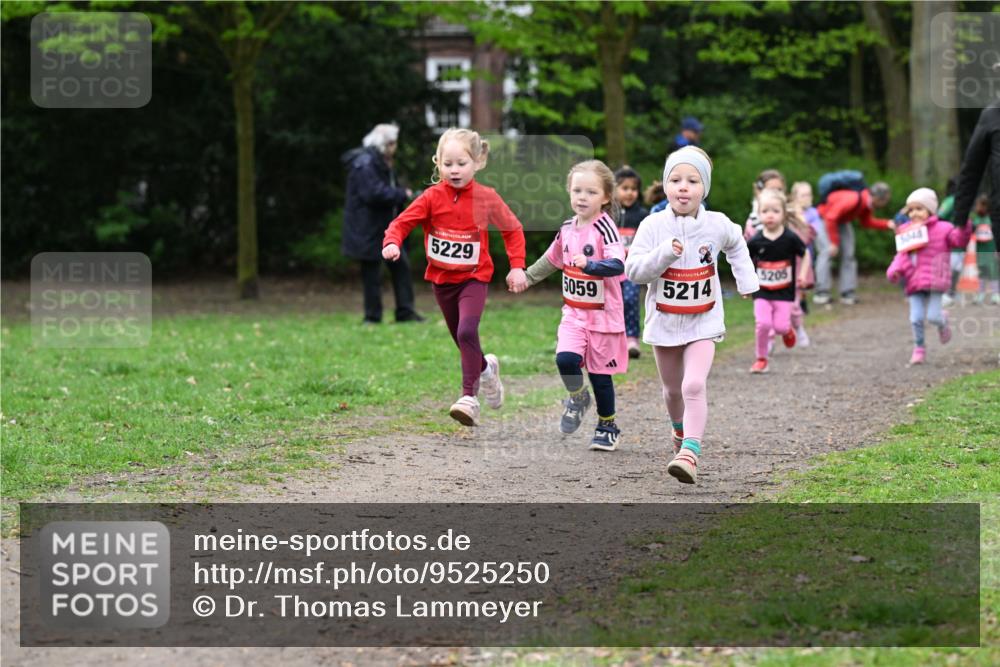 19.04.2026 - Hammer Lauf Dr. Thomas Lammeyer http://msf.ph/oto/9525250 19.04.2026 09:01:27 Laufen 5229, 5059, 5214, 5205, 5048 meine-sportfotos.de