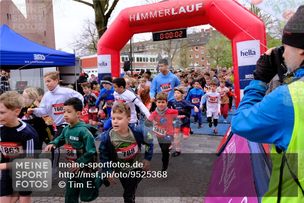 19.04.2026 - Hammer Lauf Tim E. http://msf.ph/oto/9525368 19.04.2026 09:20:31 Ziel 393, 394, 447, 448, 456, 458, 462, 496, 497, 517, 586, 587, 591, 594, 595, 598, 640, 644, 694, 700, 708, 722, 769, 771, 787, 788, 840, 841, 874, 875, 897, 900, 904, 925, 926, 927, 946, 961, 962, 965, 1014, 1024, 1039, 1040, 1052, 1055, 1057, 1058, 1060, 1065, 1078, 1086, 1087, 1139, 1155, 1156, 1172, 1173, 1191, 1192, 1195, 1197, 1199, 1205, 1213, 1222, 1223, 1237, 1238, 1240, 1241, 1242, 1245, 1257, 1259, 1272, 1281, 1282, 1283, 1287, 1306 meine-sportfotos.de