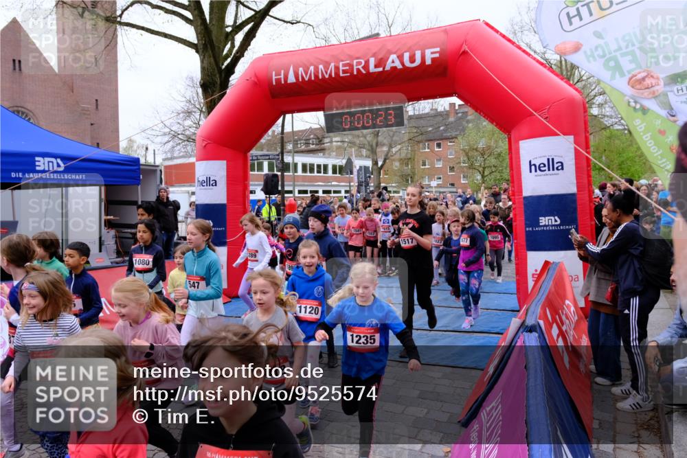 19.04.2026 - Hammer Lauf Tim E. http://msf.ph/oto/9525574 19.04.2026 09:20:52 Ziel 363, 365, 457, 460, 476, 495, 527, 547, 560, 746, 795, 811, 816, 821, 822, 824, 829, 839, 844, 849, 852, 866, 870, 873, 880, 892, 958, 1023, 1043, 1054, 1061, 1064, 1080, 1090, 1095, 1097, 1113, 1120, 1185, 1193, 1194, 1235, 1248, 1284, 1285, 1286, 1289, 1308, 1312, 1313, 1324, 1327, 1354, 1358, 1363, 1376, 1381, 1400, 1418, 1426, 1427, 1430, 1438, 1441, 1446, 1447, 1517, 1541, 1543, 1557, 1562, 1615, 1653, 1709, 1753, 1835, 1861, 1881, 1885, 1892 meine-sportfotos.de