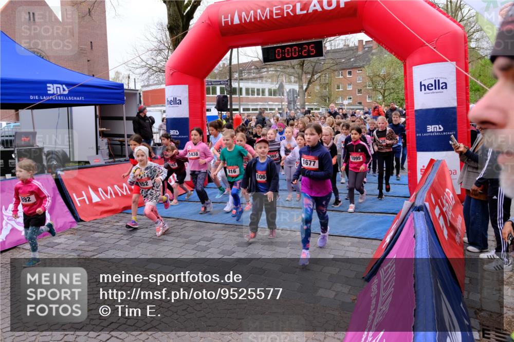 19.04.2026 - Hammer Lauf Tim E. http://msf.ph/oto/9525577 19.04.2026 09:20:54 Ziel 363, 365, 495, 560, 746, 780, 811, 816, 821, 822, 824, 829, 839, 844, 849, 851, 852, 866, 870, 873, 880, 892, 958, 1023, 1054, 1061, 1064, 1080, 1090, 1095, 1097, 1113, 1120, 1185, 1193, 1194, 1232, 1233, 1235, 1248, 1284, 1285, 1286, 1289, 1308, 1312, 1313, 1324, 1327, 1354, 1363, 1381, 1400, 1426, 1427, 1430, 1438, 1441, 1446, 1447, 1512, 1517, 1543, 1557, 1562, 1615, 1653, 1709, 1753, 1835, 1861, 1881, 1885, 1892 meine-sportfotos.de