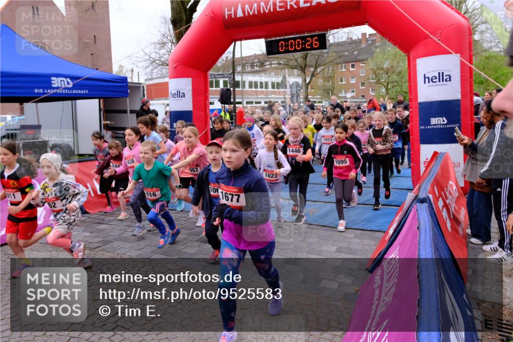 19.04.2026 - Hammer Lauf Tim E. http://msf.ph/oto/9525583 19.04.2026 09:20:54 Ziel 363, 365, 495, 560, 746, 780, 811, 816, 821, 822, 824, 829, 839, 844, 849, 851, 852, 866, 870, 873, 880, 892, 958, 1023, 1054, 1061, 1064, 1080, 1090, 1095, 1097, 1113, 1120, 1185, 1193, 1194, 1232, 1233, 1235, 1248, 1284, 1285, 1286, 1289, 1308, 1312, 1313, 1324, 1327, 1354, 1363, 1381, 1400, 1426, 1427, 1430, 1438, 1441, 1446, 1447, 1512, 1517, 1543, 1557, 1562, 1615, 1653, 1709, 1753, 1835, 1861, 1881, 1885, 1892 meine-sportfotos.de