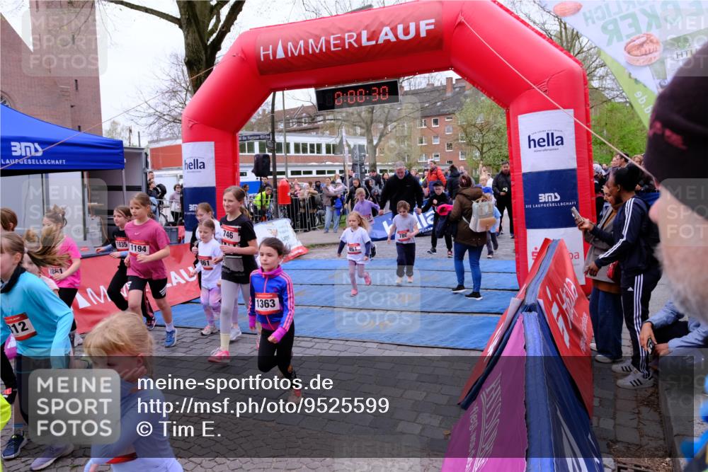 19.04.2026 - Hammer Lauf Tim E. http://msf.ph/oto/9525599 19.04.2026 09:20:59 Ziel 363, 746, 780, 811, 821, 822, 824, 829, 839, 851, 873, 880, 958, 1019, 1054, 1113, 1194, 1232, 1233, 1248, 1285, 1308, 1312, 1313, 1324, 1363, 1381, 1427, 1430, 1441, 1512, 1562, 1709, 1753, 1835, 1861, 1881, 1885, 1910 meine-sportfotos.de