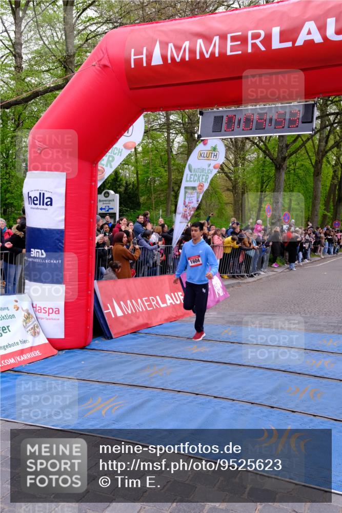 19.04.2026 - Hammer Lauf Tim E. http://msf.ph/oto/9525623 19.04.2026 09:25:22 Ziel 448, 925, 1604 meine-sportfotos.de