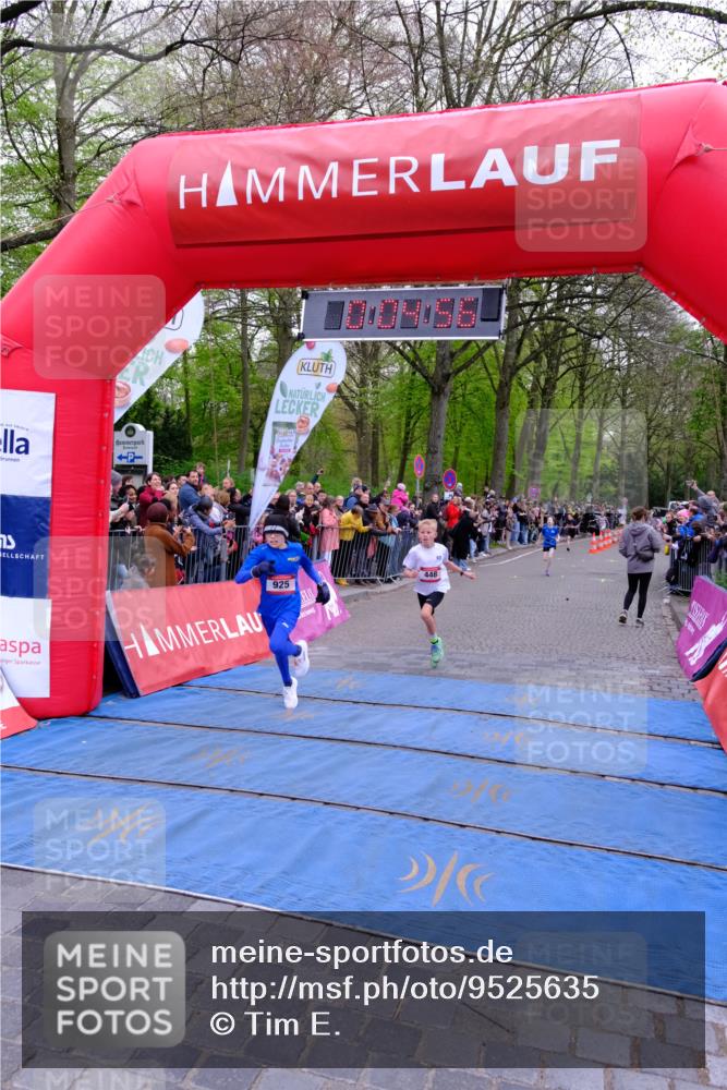 19.04.2026 - Hammer Lauf Tim E. http://msf.ph/oto/9525635 19.04.2026 09:25:25 Ziel 448, 925, 1040, 1604 meine-sportfotos.de