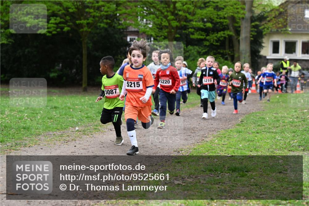 19.04.2026 - Hammer Lauf Dr. Thomas Lammeyer http://msf.ph/oto/9525661 19.04.2026 09:10:53 Laufen 5087, 5215, 5220, 5219, 184 meine-sportfotos.de