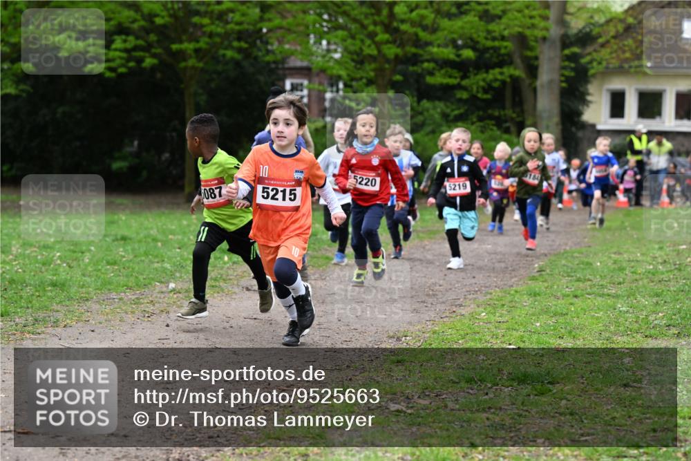 19.04.2026 - Hammer Lauf Dr. Thomas Lammeyer http://msf.ph/oto/9525663 19.04.2026 09:10:53 Laufen 087, 5215, 5220, 5219 meine-sportfotos.de