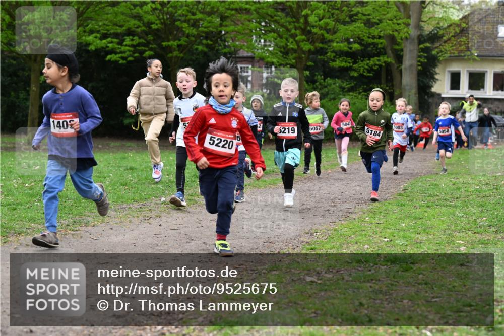19.04.2026 - Hammer Lauf Dr. Thomas Lammeyer http://msf.ph/oto/9525675 19.04.2026 09:10:54 Laufen 140, 5220, 219, 5043, 5057, 5003, 5184, 5058 meine-sportfotos.de