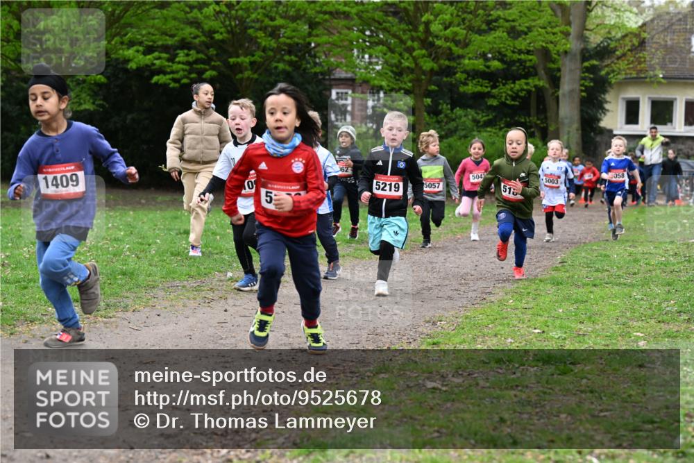 19.04.2026 - Hammer Lauf Dr. Thomas Lammeyer http://msf.ph/oto/9525678 19.04.2026 09:10:54 Laufen 1409, 058, 5043, 5003, 5219, 5057, 518 meine-sportfotos.de
