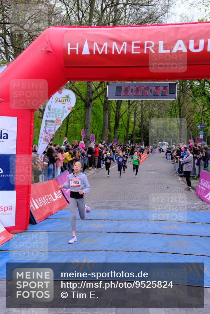 19.04.2026 - Hammer Lauf Tim E. http://msf.ph/oto/9525824 19.04.2026 09:26:12 Ziel 926, 1055, 1241, 1314, 1348, 1405, 1524, 1528, 1893 meine-sportfotos.de