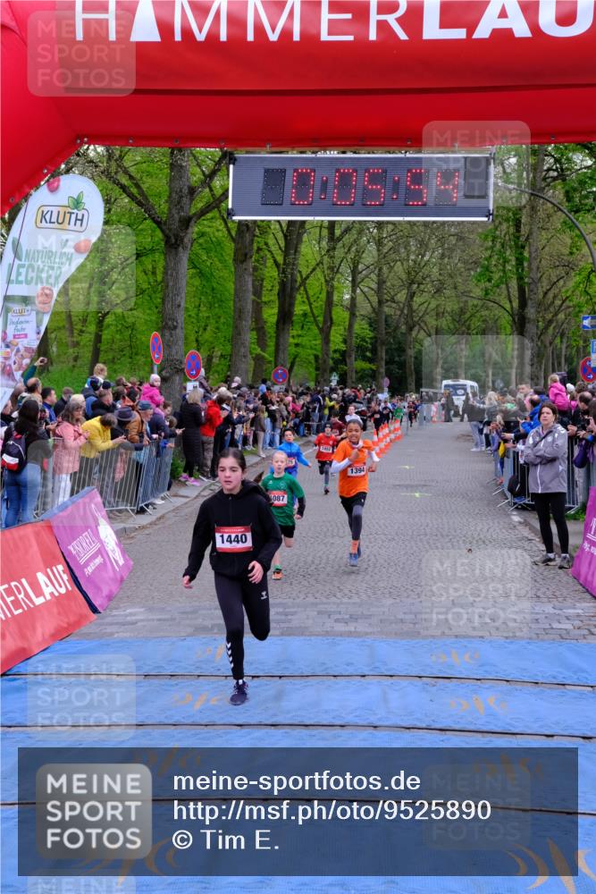 19.04.2026 - Hammer Lauf Tim E. http://msf.ph/oto/9525890 19.04.2026 09:26:23 Ziel 875, 1052, 1087, 1099, 1394, 1440, 1455, 1532, 1535, 1809 meine-sportfotos.de