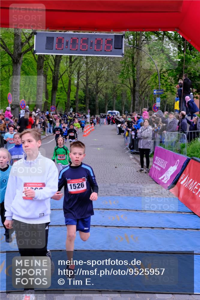 19.04.2026 - Hammer Lauf Tim E. http://msf.ph/oto/9525957 19.04.2026 09:26:34 Ziel 458, 633, 1154, 1173, 1191, 1223, 1325, 1396, 1398, 1526, 1538, 1603, 1637, 1652, 1811, 1915 meine-sportfotos.de