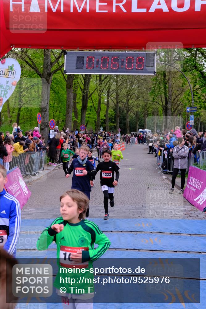 19.04.2026 - Hammer Lauf Tim E. http://msf.ph/oto/9525976 19.04.2026 09:26:36 Ziel 458, 1154, 1173, 1191, 1223, 1325, 1396, 1398, 1449, 1526, 1538, 1603, 1637, 1651, 1652, 1811, 1915 meine-sportfotos.de