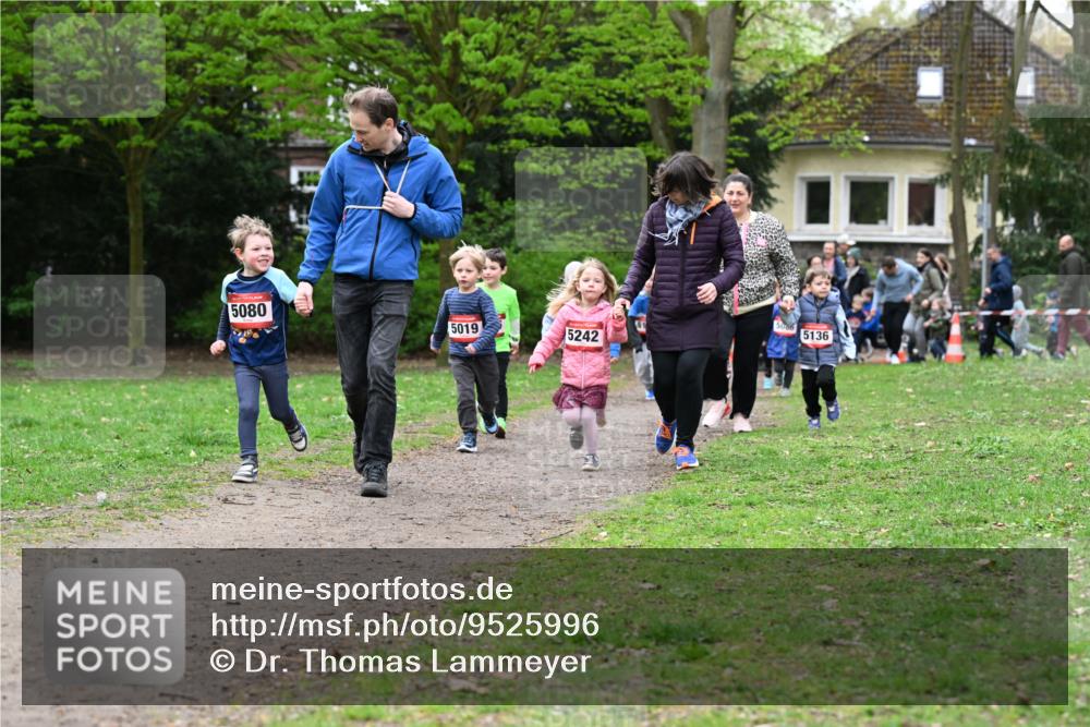 19.04.2026 - Hammer Lauf Dr. Thomas Lammeyer http://msf.ph/oto/9525996 19.04.2026 09:11:25 Laufen 5080, 5019, 5242, 5136 meine-sportfotos.de