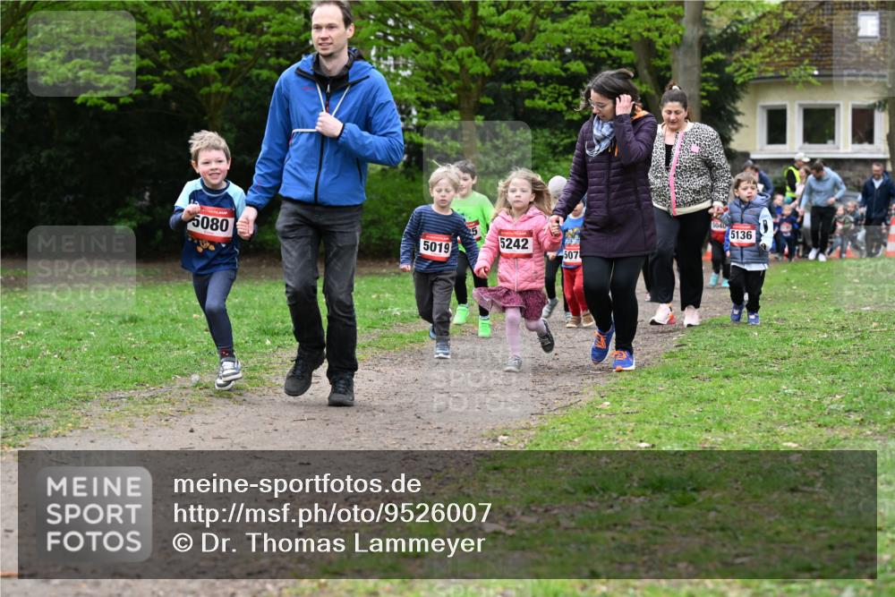 19.04.2026 - Hammer Lauf Dr. Thomas Lammeyer http://msf.ph/oto/9526007 19.04.2026 09:11:26 Laufen 5080, 5019, 5242, 507, 5040, 5136 meine-sportfotos.de