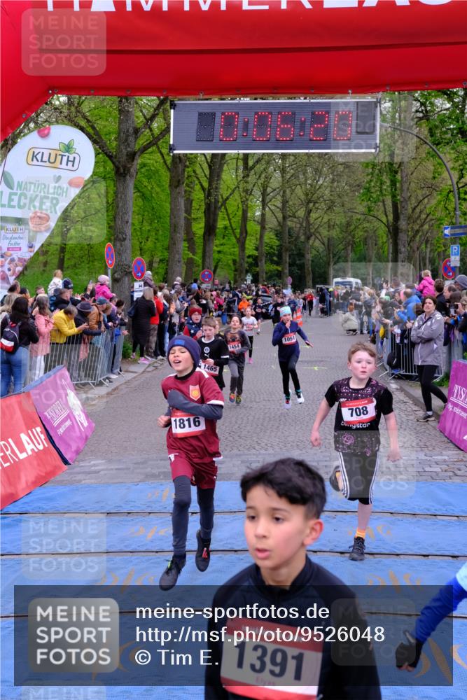19.04.2026 - Hammer Lauf Tim E. http://msf.ph/oto/9526048 19.04.2026 09:26:48 Ziel 569, 694, 708, 840, 1051, 1391, 1454, 1465, 1477, 1816, 1875, 1886 meine-sportfotos.de