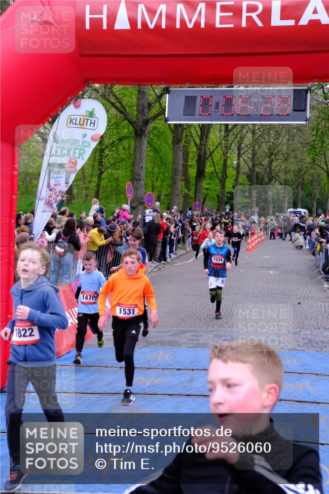 19.04.2026 - Hammer Lauf Tim E. http://msf.ph/oto/9526060 19.04.2026 09:26:56 Ziel 447, 569, 1178, 1310, 1355, 1432, 1439, 1445, 1454, 1478, 1531, 1534, 1702, 1805, 1822, 1863 meine-sportfotos.de
