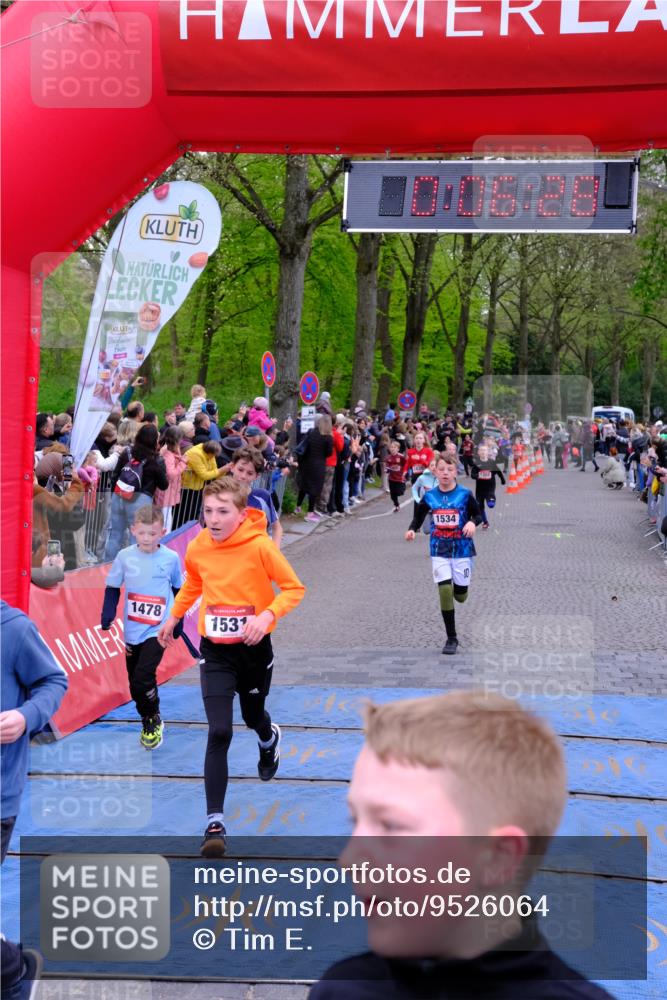 19.04.2026 - Hammer Lauf Tim E. http://msf.ph/oto/9526064 19.04.2026 09:26:57 Ziel 447, 569, 1178, 1310, 1355, 1432, 1439, 1445, 1478, 1531, 1534, 1702, 1805, 1822, 1863 meine-sportfotos.de